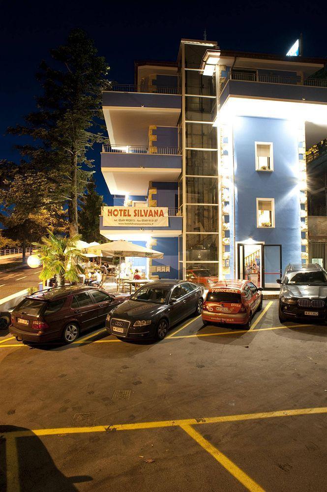 Hotel Silvana Сан-Марино Экстерьер фото